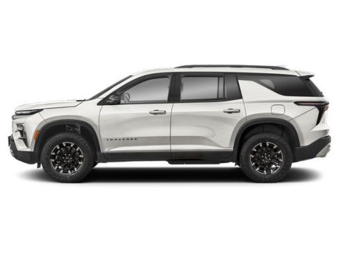 New 2026 Chevrolet Traverse Z71 w/ Enhanced Driving Package AWD/4WD image 3