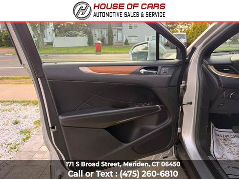Used 2016 Lincoln MKC Reserve w/ Lincoln MKC Climate Package AWD/4WD image 19