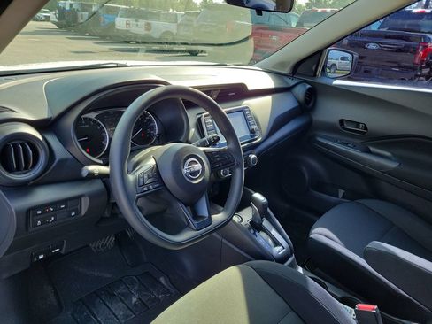 Used 2024 Nissan Kicks S FWD image 21