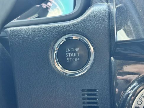 Used 2020 Toyota 4Runner TRD Off-Road Premium w/ Moonroof Package AWD/4WD image 34