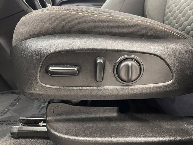 Used 2019 Chevrolet Equinox LT AWD/4WD image 17