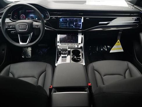 New 2026 Audi Q8 Premium image 8