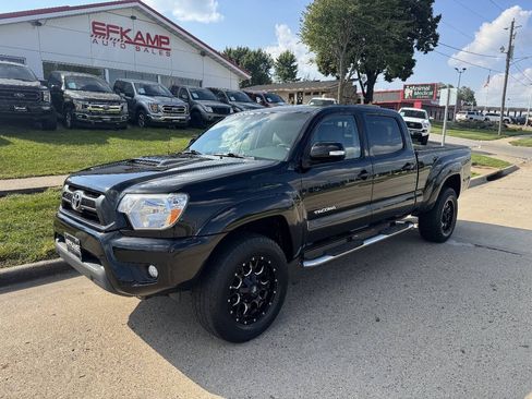 Used 2015 Toyota Tacoma 4x4 Double Cab image 1