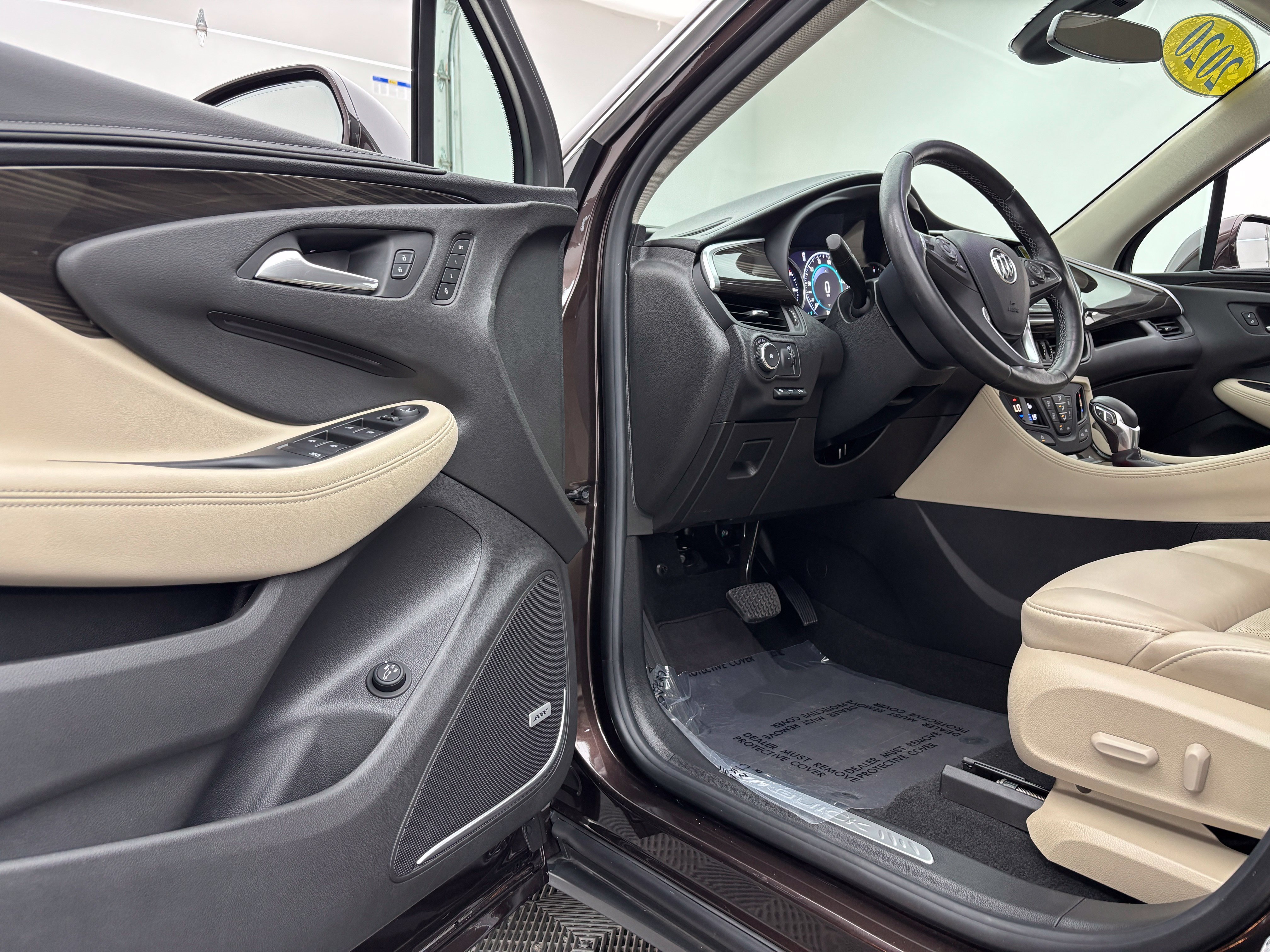 Used 2020 Buick Envision Premium w/ Driver Confidence Package AWD/4WD image 15