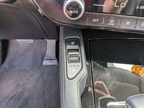 Certified 2025 Kia Telluride EX FWD image 26