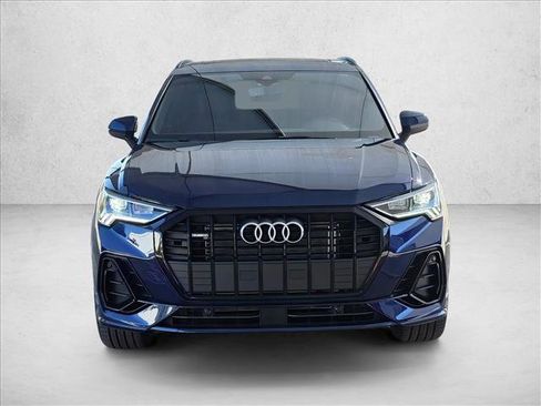New 2025 Audi Q3 2.0T Premium image 2
