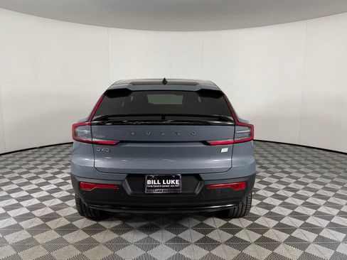 Used 2023 Volvo C40 P8 Recharge Ultimate w/ Protection Package Premier image 7