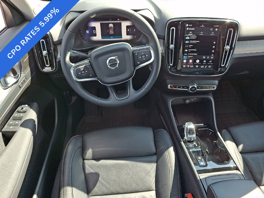 Used 2023 Volvo XC40 B5 Ultimate w/ Protection Package Premier AWD/4WD image 11