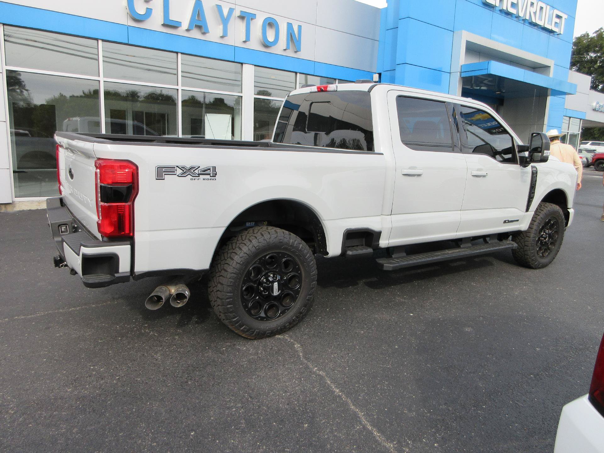 Used 2026 Ford F250 Lariat w/ Black Appearance Package AWD/4WD image 3