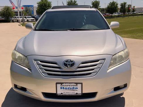 Used 2009 Toyota Camry XLE FWD image 7