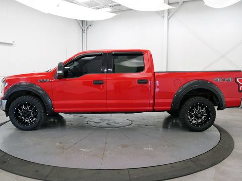 Used 2018 Ford F150 XLT w/ Trailer Tow Package AWD/4WD image 4