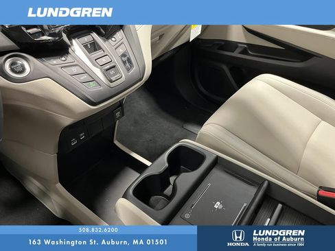 New 2026 Honda Odyssey EX-L image 15