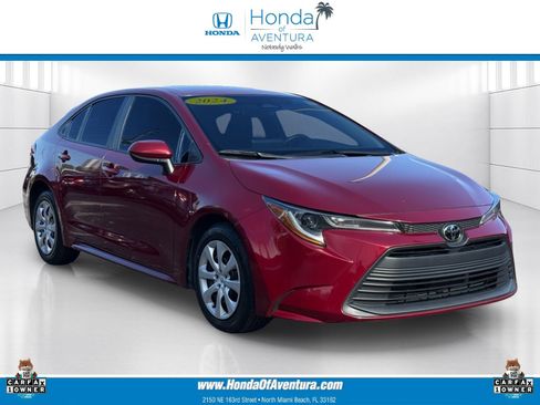 Used 2024 Toyota Corolla LE FWD image 1