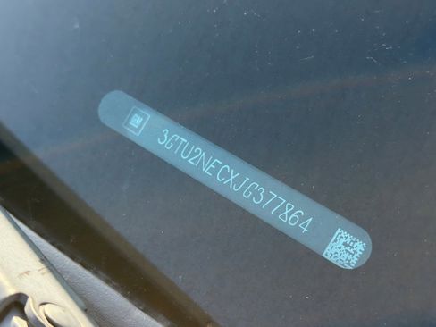 Used 2018 GMC Sierra 1500 SLT image 3