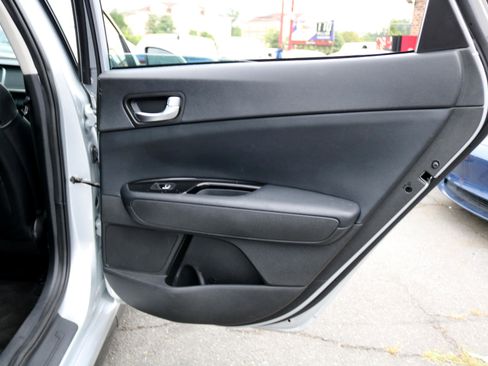 Used 2019 Kia Optima SX image 36