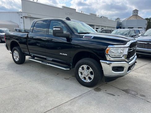 Used 2024 RAM 2500 Big Horn w/ Bed Utility Group image 7