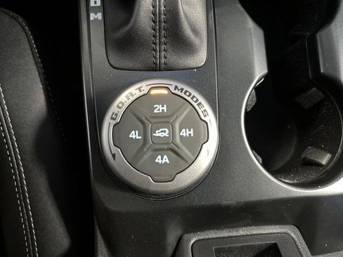 New 2025 Ford Bronco Badlands w/ Sasquatch Package image 21