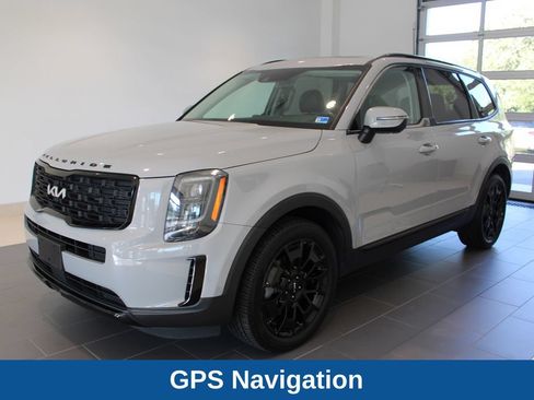 Used 2022 Kia Telluride EX w/ EX Premium Package AWD/4WD image 13