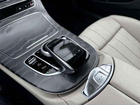 Used 2023 Mercedes-Benz E 450 4MATIC Cabriolet image 34