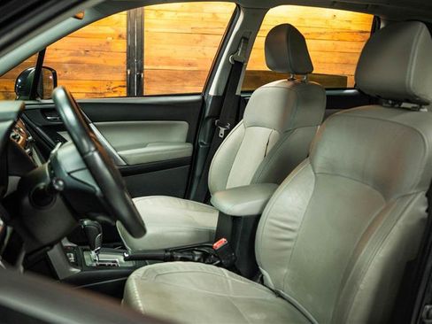 Used 2018 Subaru Forester 2.5i Limited image 10