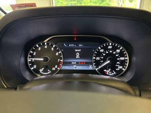 Certified 2025 Nissan Frontier SV w/ SV Convenience Package AWD/4WD image 16