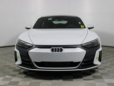 Used 2023 Audi e-tron GT Premium Plus image 39