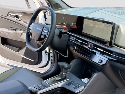 New 2026 Kia Sportage X-Line AWD/4WD image 5