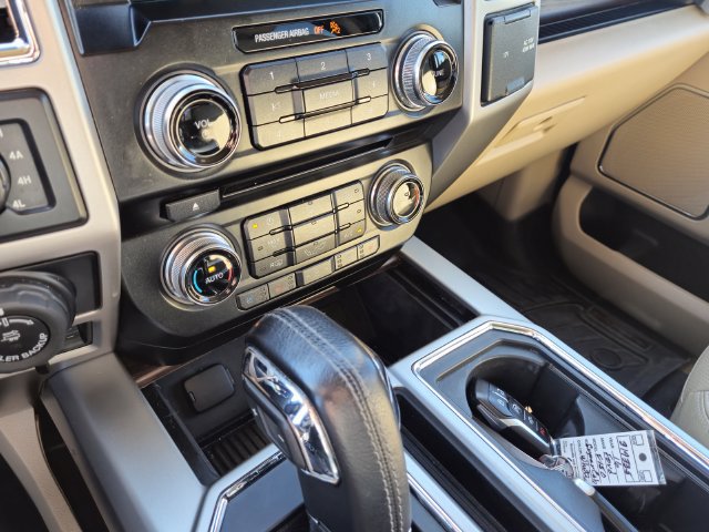 Used 2016 Ford F150 Lariat w/ Equipment Group 502A Luxury AWD/4WD image 15