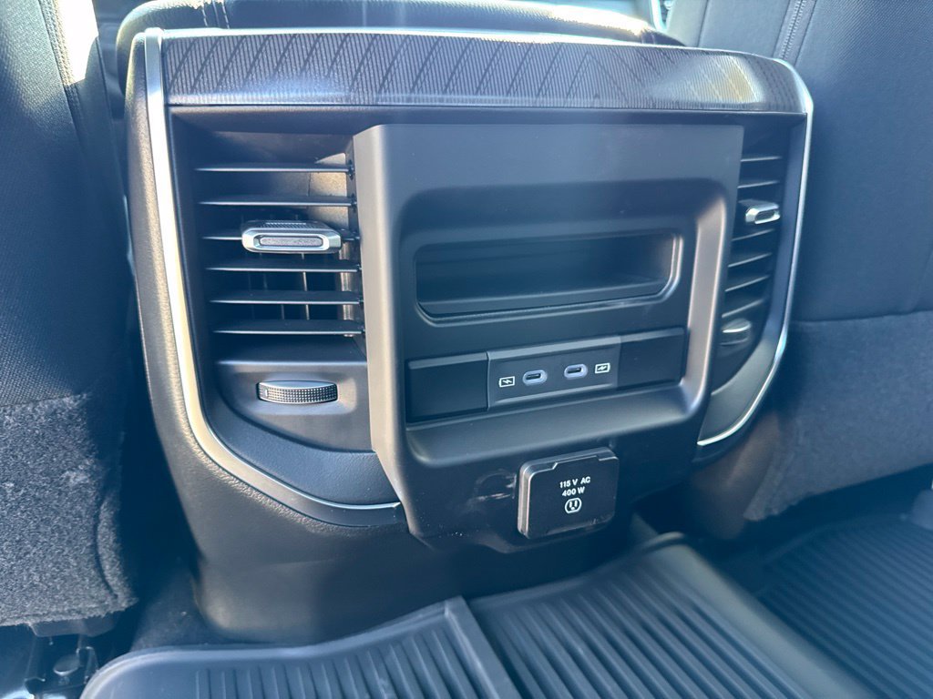 New 2027 RAM 3500 Big Horn AWD/4WD image 22