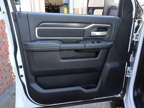 Used 2025 RAM 2500 Big Horn image 11