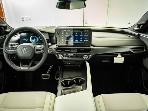 Used 2024 Acura ZDX A-Spec image 4