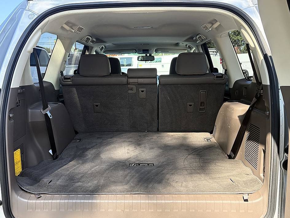 Used 2019 Lexus GX 460 Premium AWD/4WD image 10