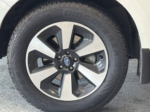 Used 2017 Subaru Forester 2.5i Premium w/ Protection Package #1 AWD/4WD image 23