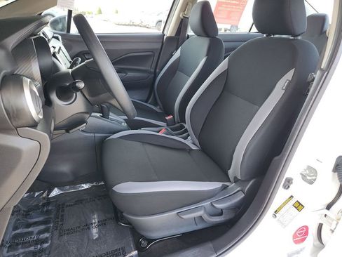 Certified 2025 Nissan Versa S w/ Trunk Package image 12