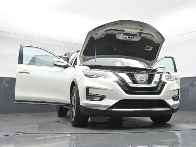 Used 2017 Nissan Rogue SL w/ SL Premium Package FWD image 48