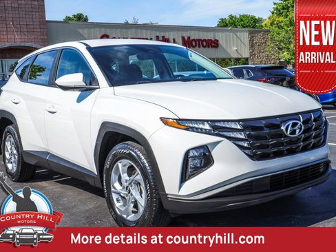 Used 2023 Hyundai Tucson SE AWD/4WD image 1