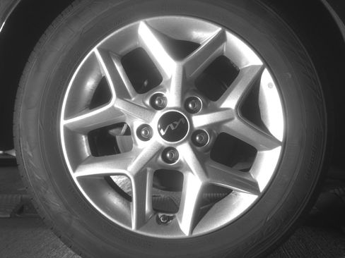 Used 2025 Kia Soul LX w/ LX Technology Package FWD image 15