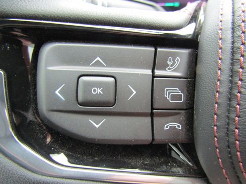 Used 2024 Jeep Wagoneer Launch Edition image 26