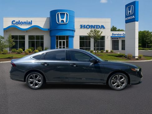 Used 2024 Honda Accord EX image 8