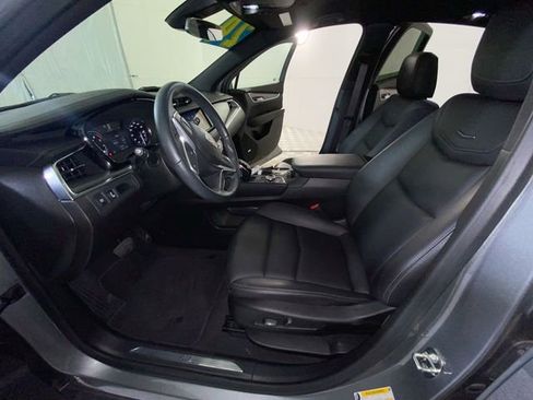 Used 2024 Cadillac XT5 Luxury w/ LPO, Floor Liner Package AWD/4WD image 24