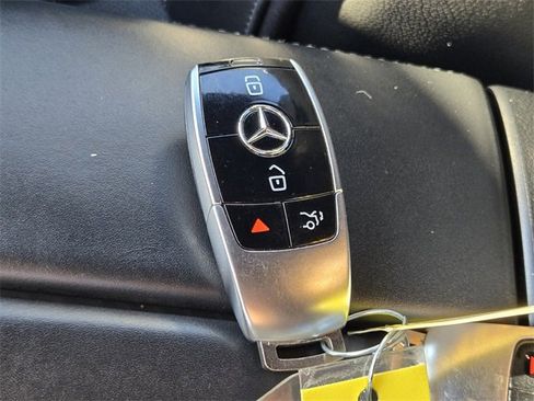 Used 2022 Mercedes-Benz E 450 Cabriolet image 20