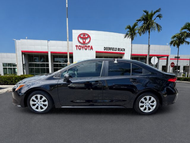 Certified 2024 Toyota Corolla LE FWD image 4
