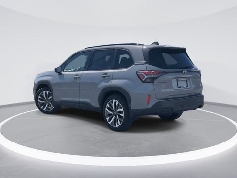 Certified 2025 Subaru Forester Touring w/ Protection Package AWD/4WD image 7