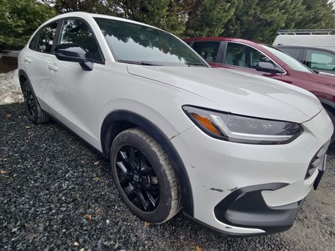 Certified 2023 Honda HR-V Sport image 7