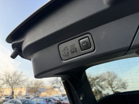 Used 2021 Ford Mustang Mach-E Premium image 41