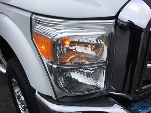 Used 2016 Ford F250 XLT image 40