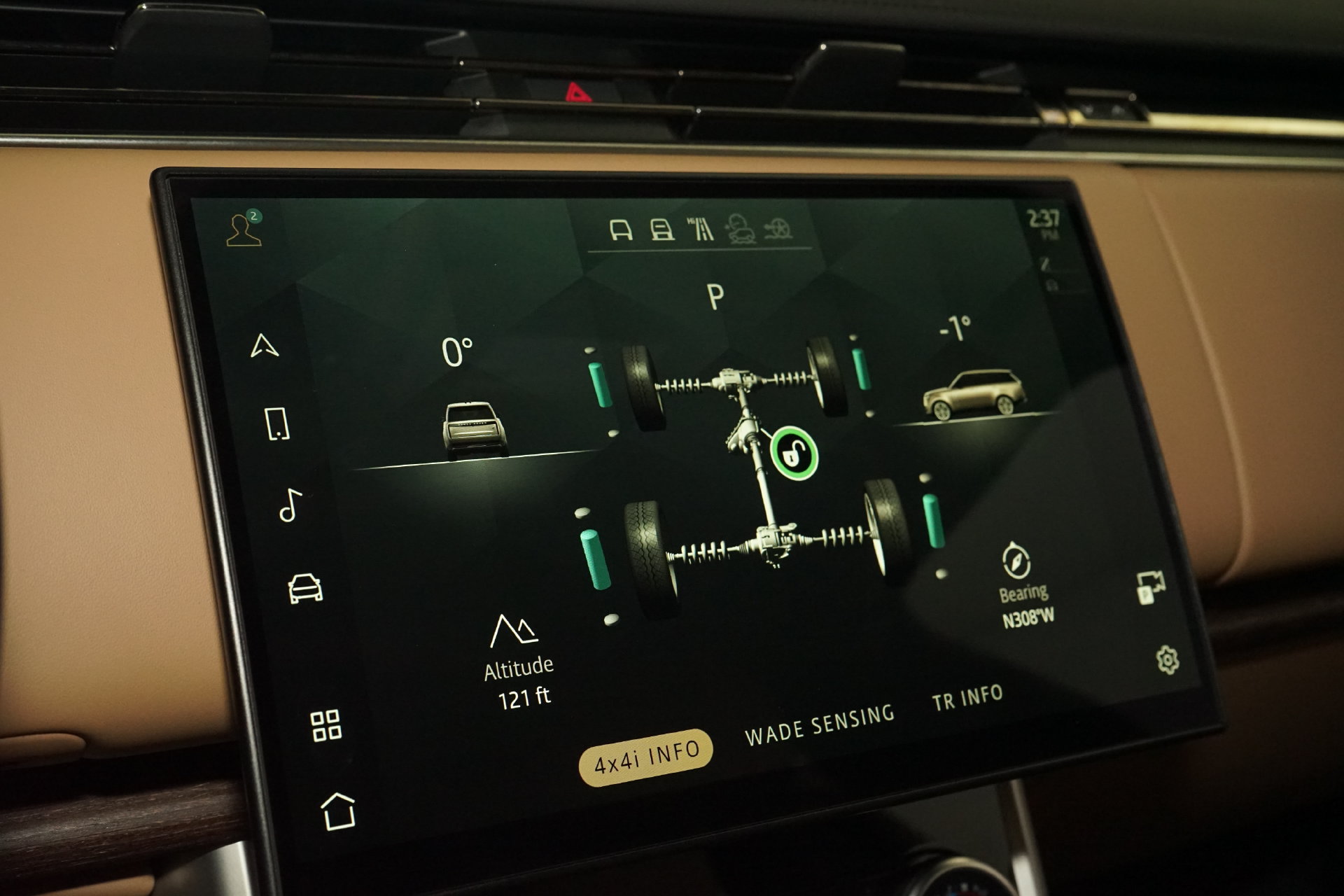 Used 2023 Land Rover Range Rover SE AWD/4WD image 17