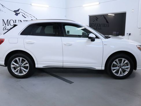 Used 2024 Audi Q3 2.0T Premium AWD/4WD image 8