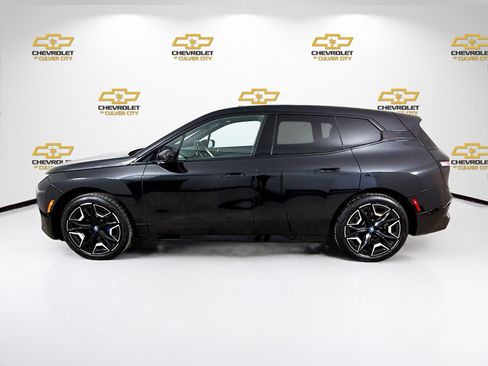 Used 2023 BMW iX xDrive50 w/ Sport Package image 4