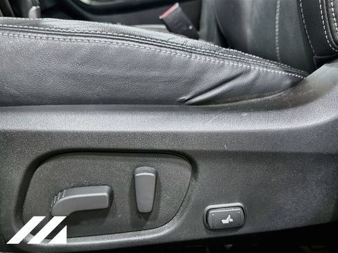 Used 2018 Subaru Forester 2.5i Touring AWD/4WD image 22